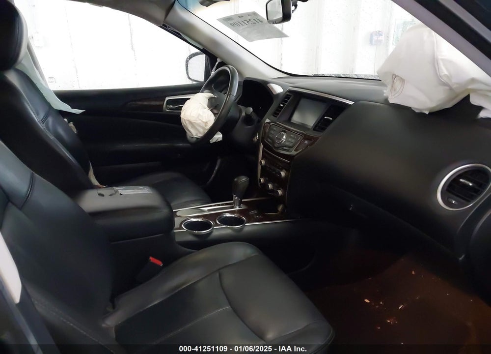 2013 NISSAN PATHFINDER VIN: 5N1AR2MN1DC647521