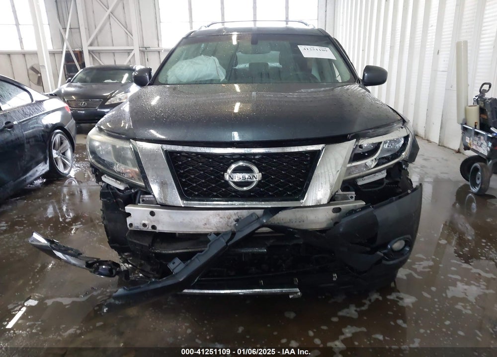 2013 NISSAN PATHFINDER VIN: 5N1AR2MN1DC647521