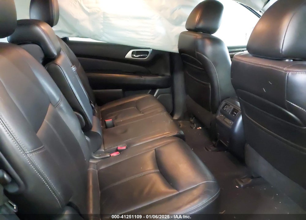 2013 NISSAN PATHFINDER VIN: 5N1AR2MN1DC647521