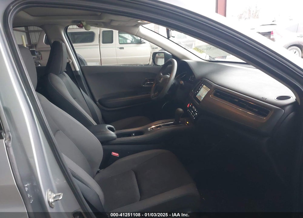 2019 HONDA HR-V EX VIN: 3CZRU6H53KM710339