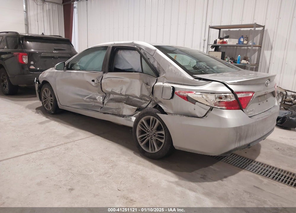 2017 TOYOTA CAMRY VIN: 4T1BF1FK1HU683462