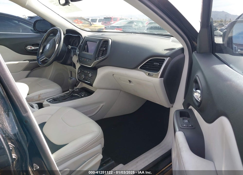 2021 JEEP CHEROKEE LATITUDE PLUS VIN: 1C4PJMLB6MD188750