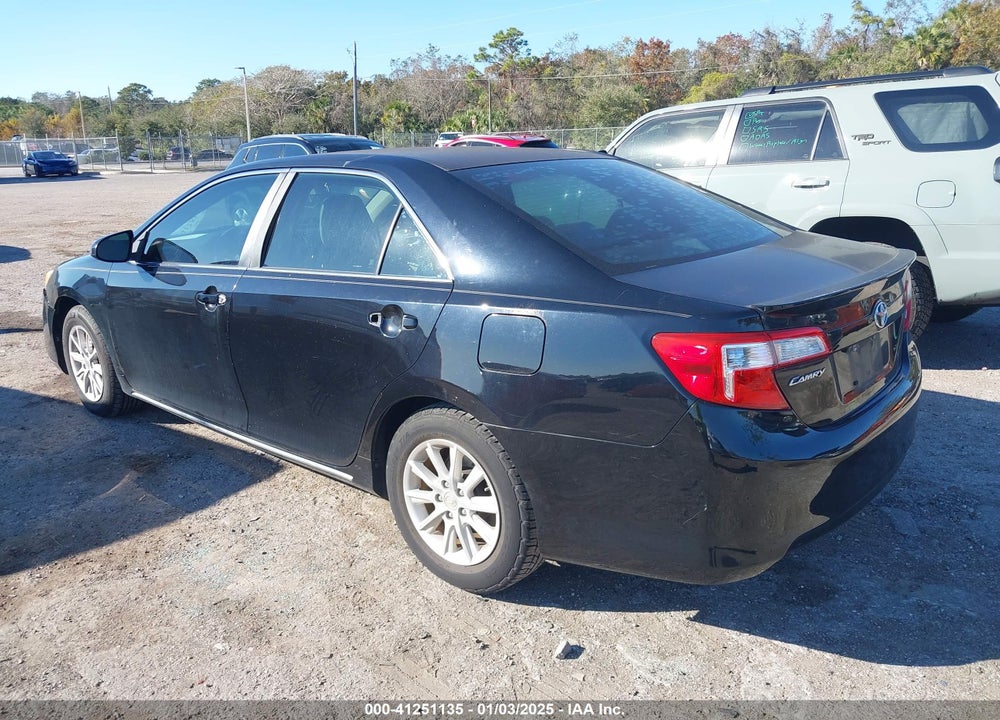 2013 TOYOTA CAMRY LE VIN: 4T1BF1FK8DU227730