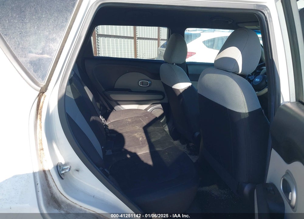 2016 KIA SOUL VIN: KNDJN2A22G7339782