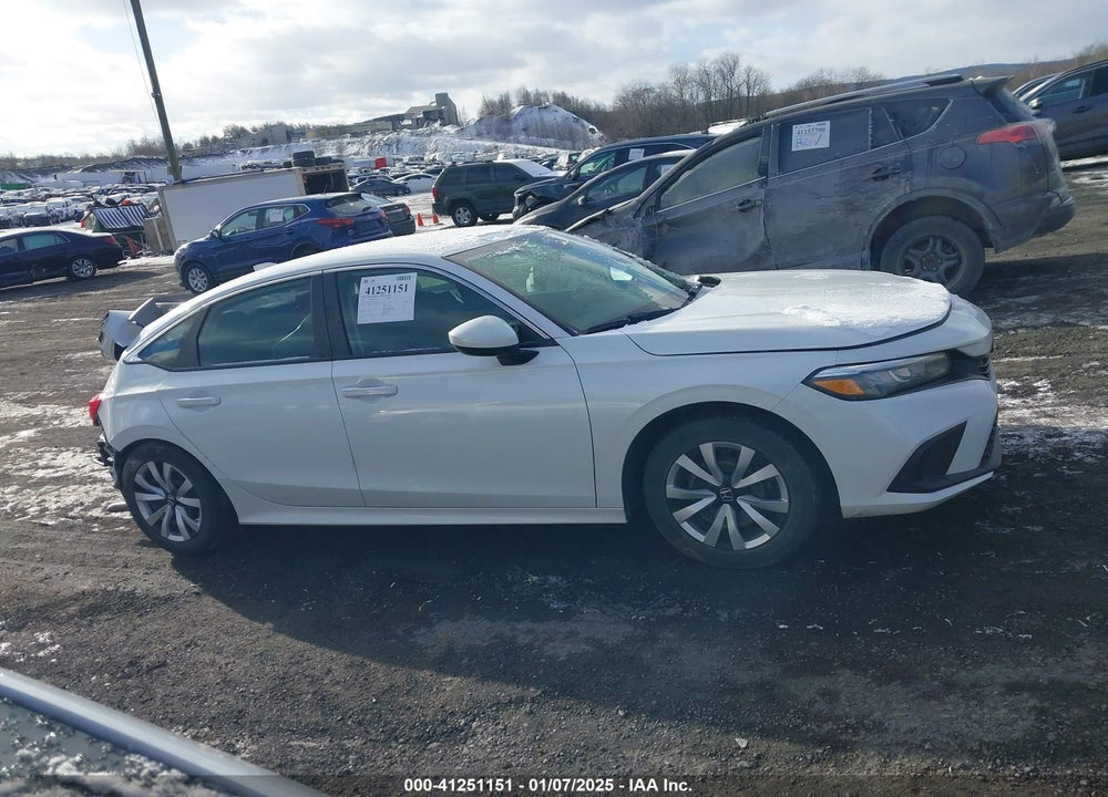 2022 HONDA CIVIC VIN: 2HGFE2F22NH511729