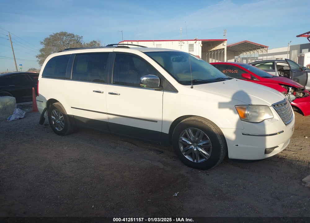 2010 CHRYSLER TOWN & COUNTRY NEW LIMITED VIN: 2A4RR7DX0AR449614