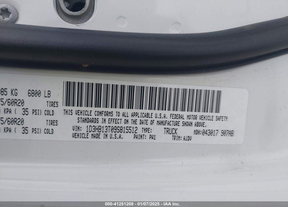 2009 DODGE RAM 1500 VIN: 1D3HB13T09S815512