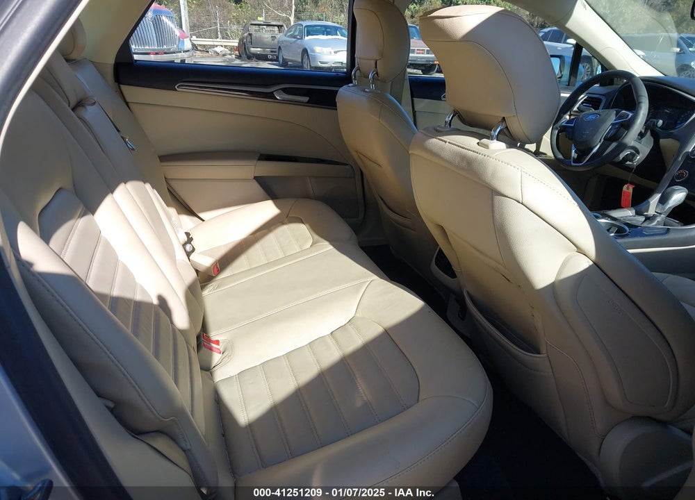 2013 FORD FUSION VIN: 3FA6P0HR2DR268097