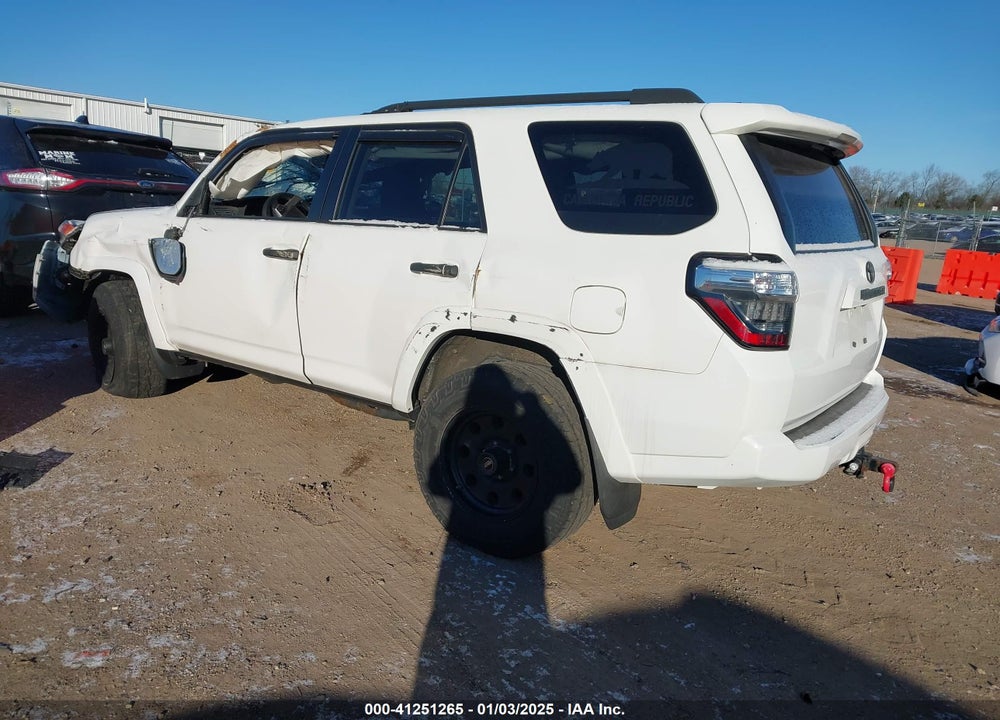 2016 TOYOTA 4RUNNER SR5 VIN: JTEBU5JR5G5320138