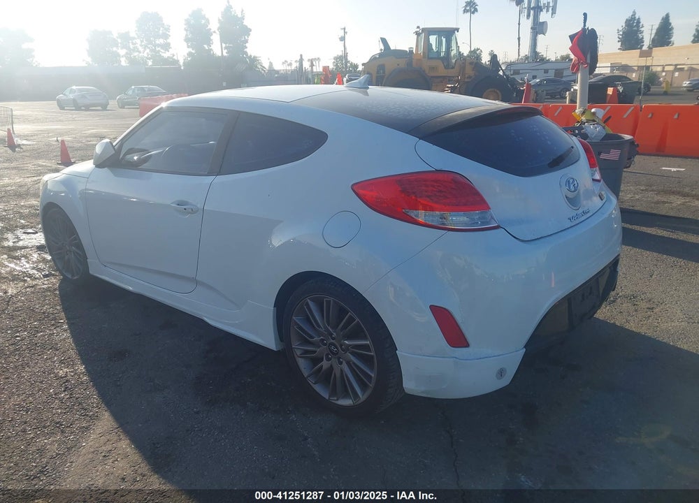 2013 HYUNDAI VELOSTER VIN: KMHTC6AD7DU134703