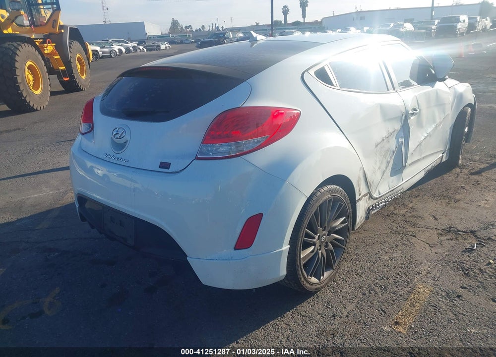 2013 HYUNDAI VELOSTER VIN: KMHTC6AD7DU134703