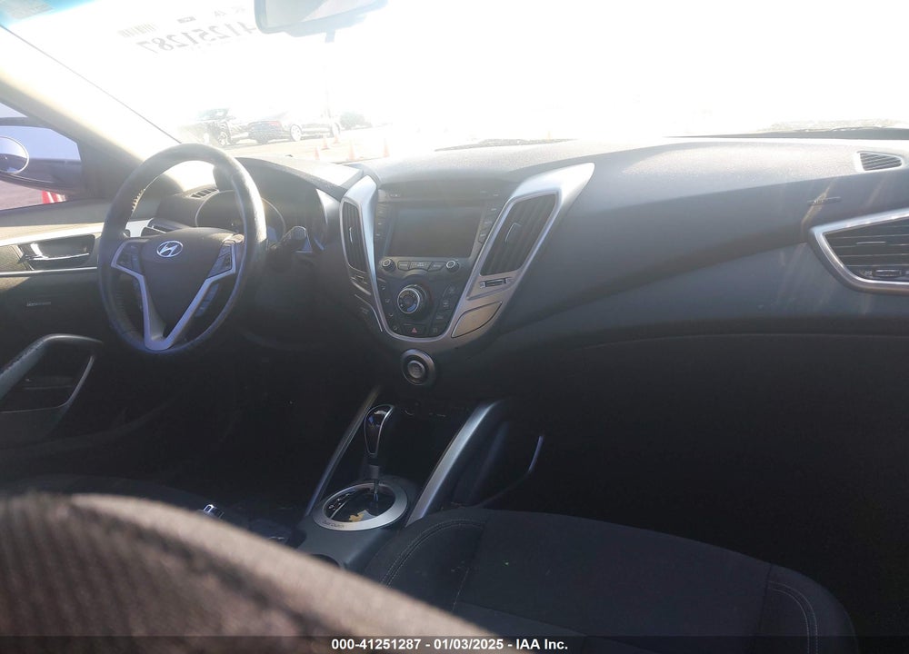 2013 HYUNDAI VELOSTER VIN: KMHTC6AD7DU134703