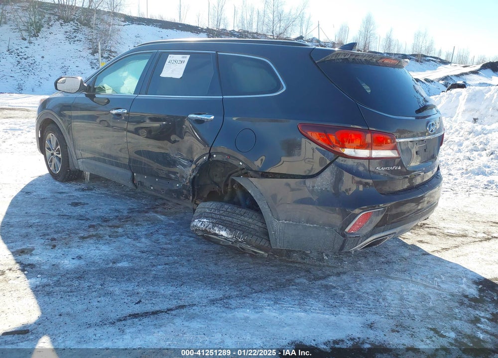 2017 HYUNDAI SANTA FE SE VIN: KM8SMDHFXHU256420