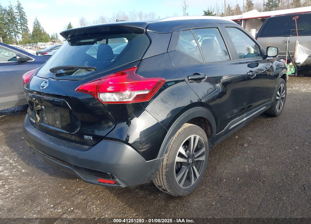 2019 NISSAN KICKS SR VIN: 3N1CP5CU5KL491856
