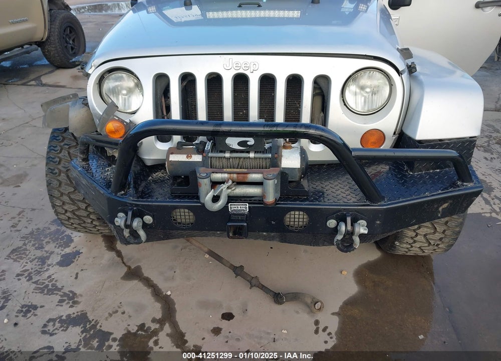 2007 JEEP WRANGLER UNLIMITED SAHARA VIN: 1J8GA59127L133283
