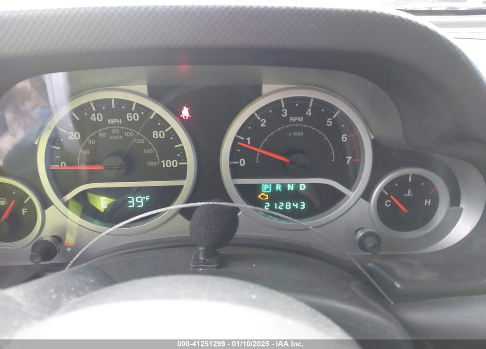 2007 JEEP WRANGLER UNLIMITED SAHARA VIN: 1J8GA59127L133283
