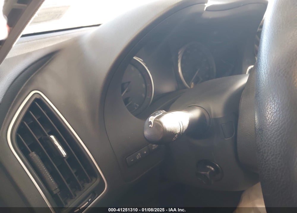 2020 INFINITI Q50 VIN: JN1EV7AR2LM252815
