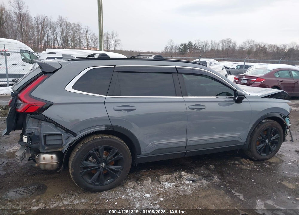 2024 HONDA CR-V HYBRID SPORT TOURING VIN: 7FARS6H98RE023665