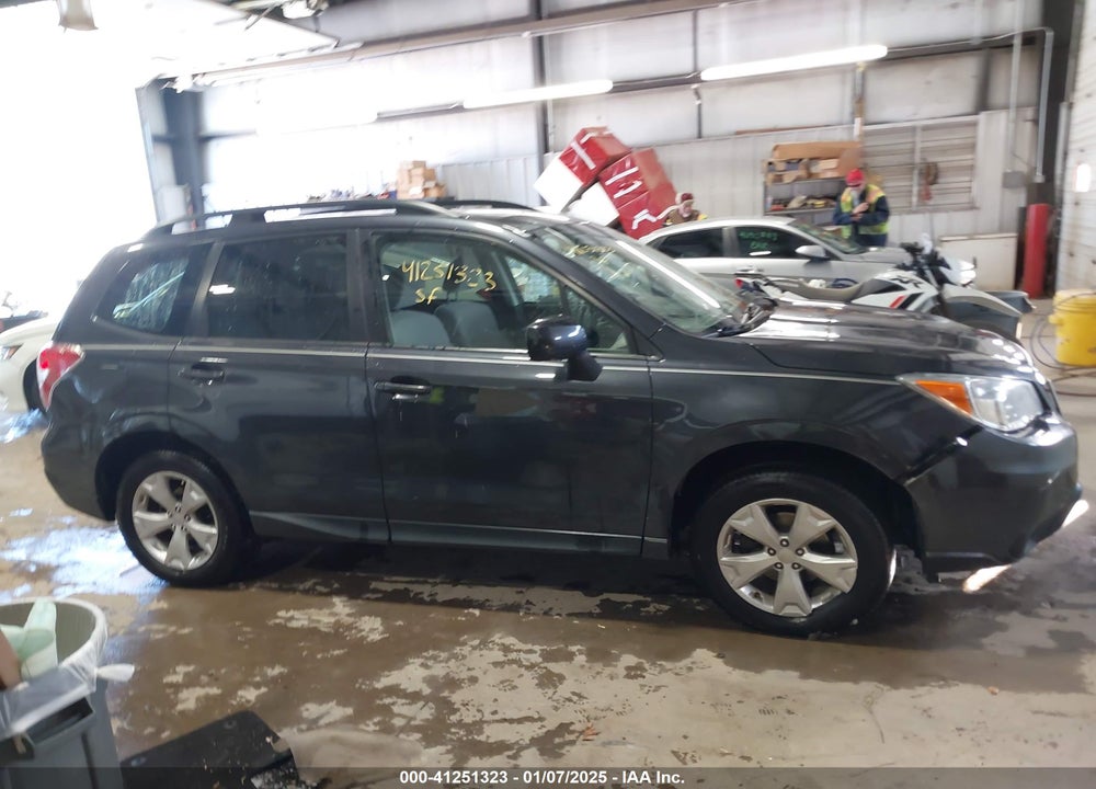 2015 SUBARU FORESTER 2.5I PREMIUM VIN: JF2SJAGC9FH491224