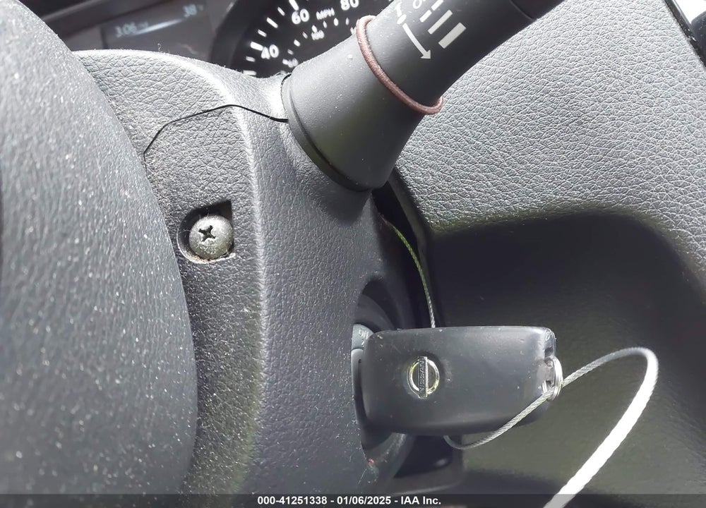2017 NISSAN ROGUE S VIN: JN8AT2MV5HW254054