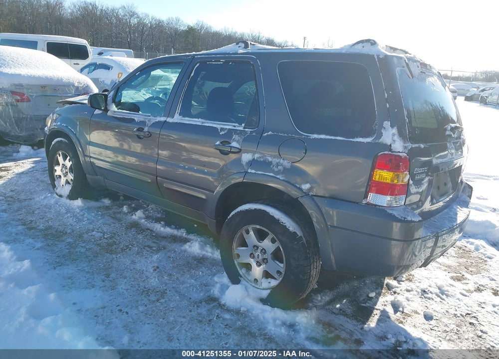 2005 FORD ESCAPE LIMITED VIN: 1FMYU94185KA45709