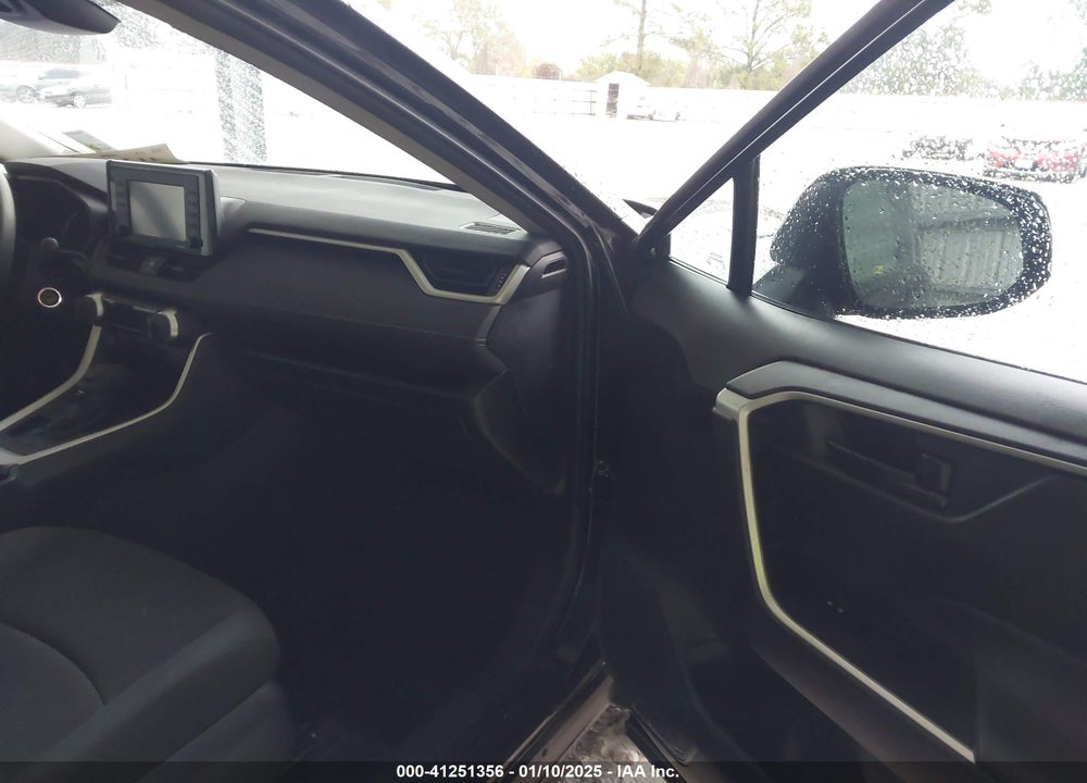 2020 TOYOTA RAV4 VIN: 2T3H1RFVXLC065608
