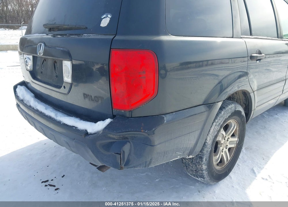 2003 HONDA PILOT EX-L VIN: 2HKYF18653H557221