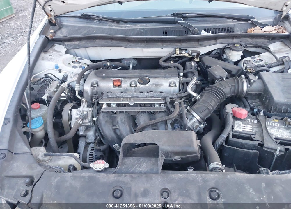 2011 HONDA ACCORD 2.4 LX VIN: 1HGCP2F39BA060637