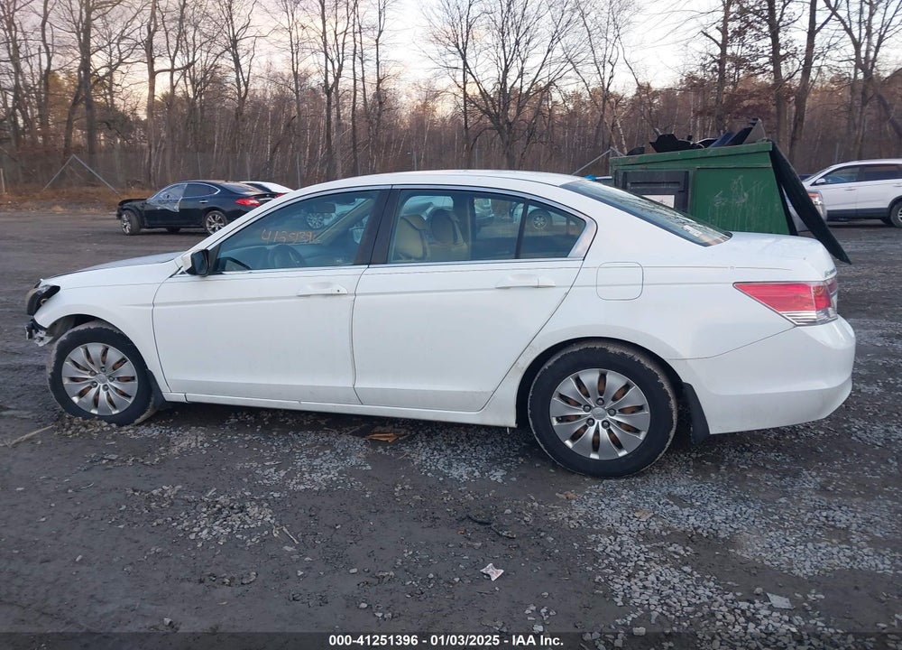 2011 HONDA ACCORD 2.4 LX VIN: 1HGCP2F39BA060637