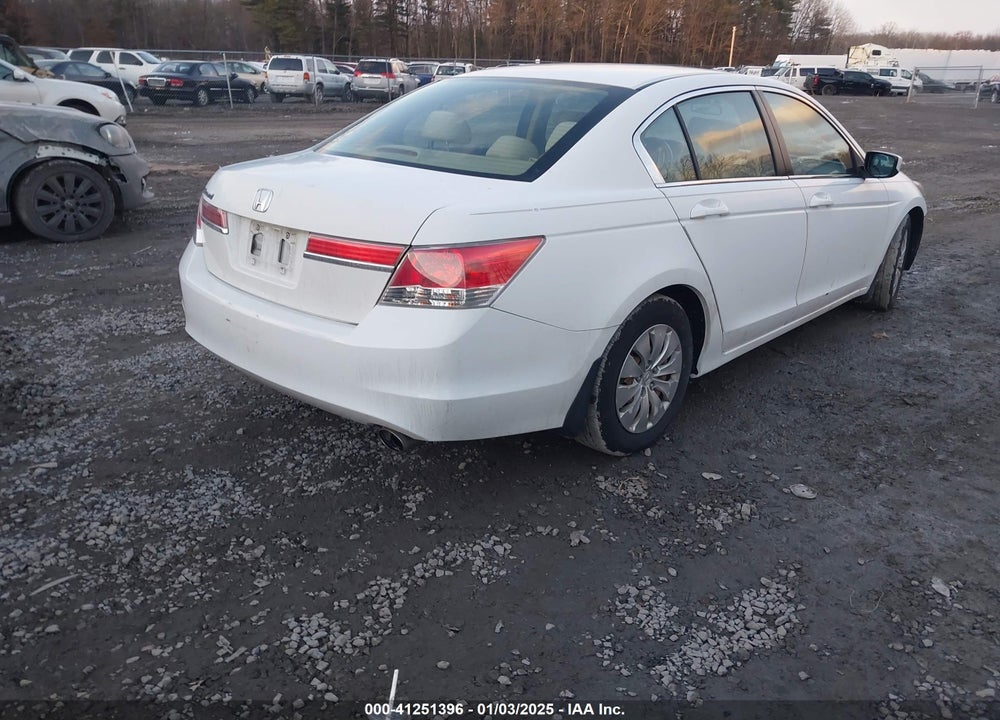 2011 HONDA ACCORD 2.4 LX VIN: 1HGCP2F39BA060637