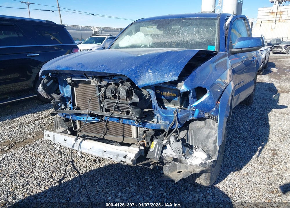 2018 TOYOTA TACOMA VIN: 3TMCZ5AN7JM128860