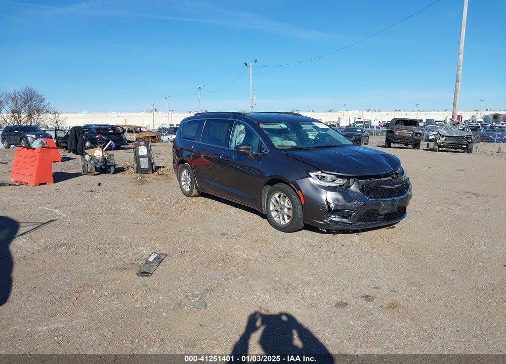 2022 CHRYSLER PACIFICA TOURING L VIN: 2C4RC1BG2NR114920