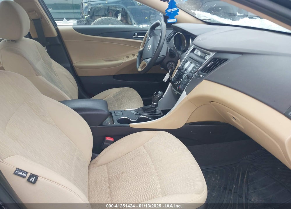 2013 HYUNDAI SONATA VIN: 5NPEB4AC2DH638436