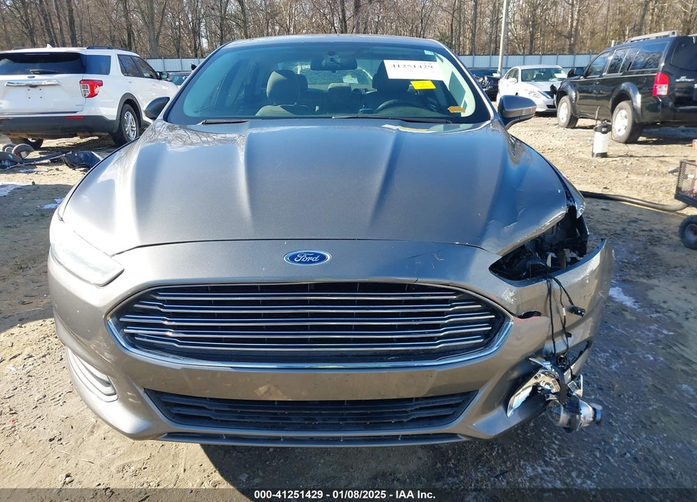 2013 FORD FUSION S VIN: 3FA6P0G7XDR110462