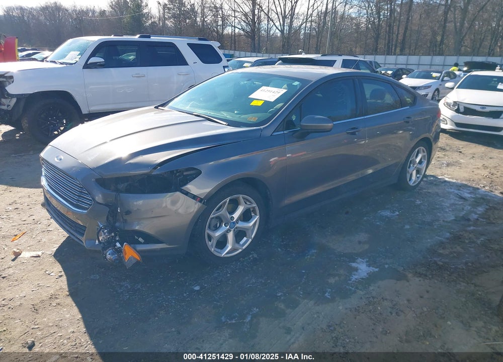 2013 FORD FUSION S VIN: 3FA6P0G7XDR110462