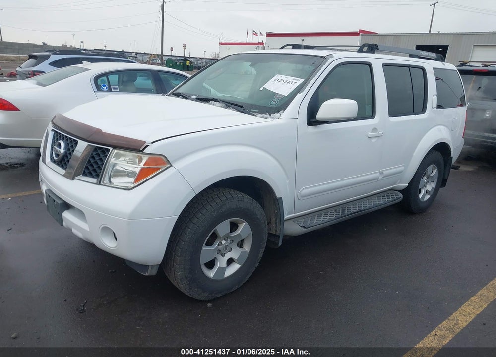 2005 NISSAN PATHFINDER SE VIN: 5N1AR18U45C779511