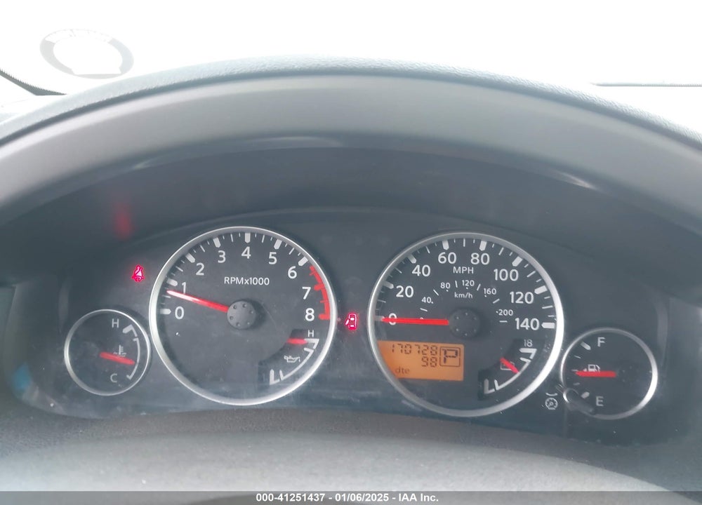 2005 NISSAN PATHFINDER SE VIN: 5N1AR18U45C779511