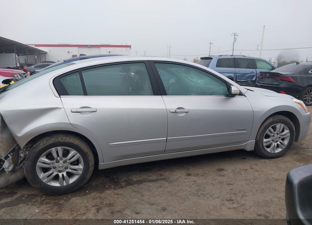 2011 NISSAN ALTIMA VIN: 1N4CL2AP2BC107411