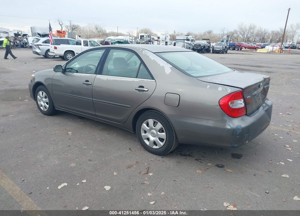 2003 TOYOTA CAMRY LE VIN: 4T1BE32K43U712465