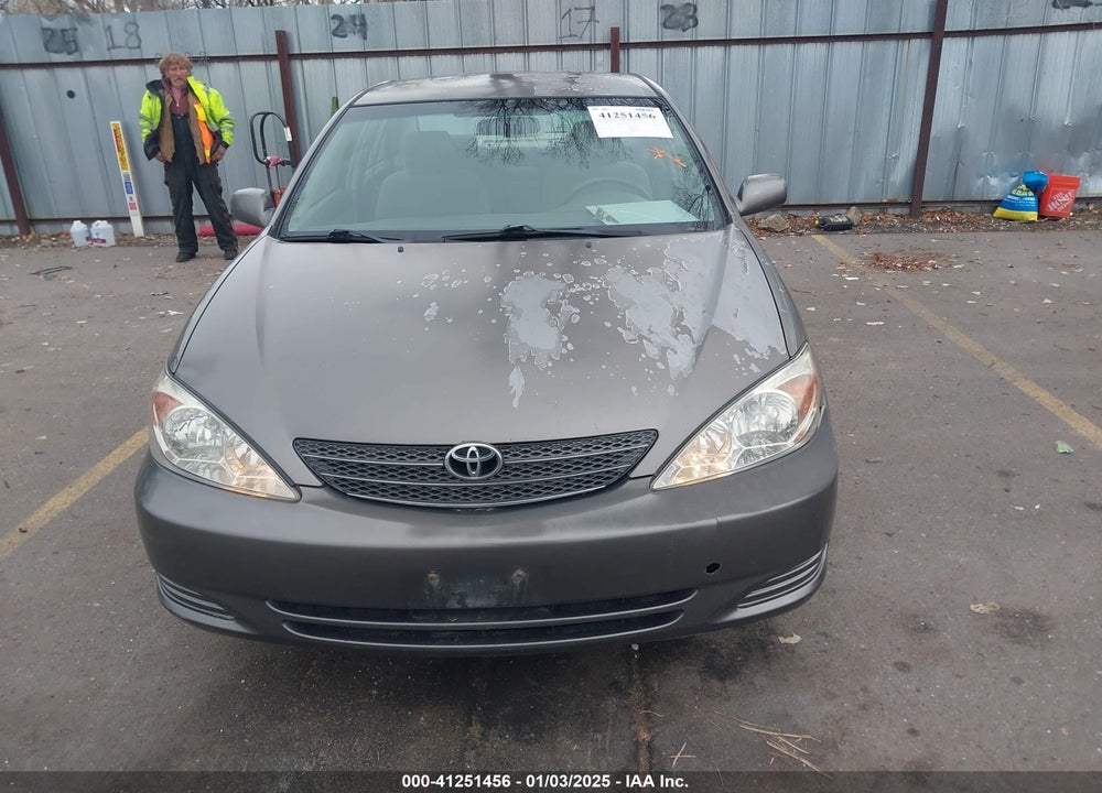 2003 TOYOTA CAMRY LE VIN: 4T1BE32K43U712465