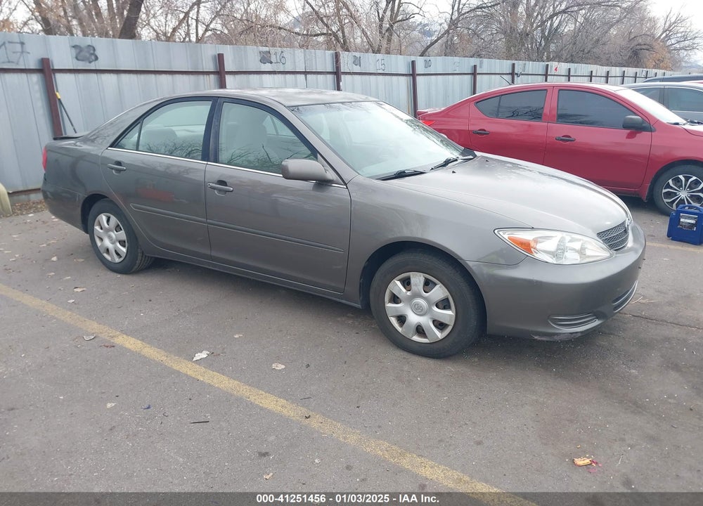 2003 TOYOTA CAMRY LE VIN: 4T1BE32K43U712465