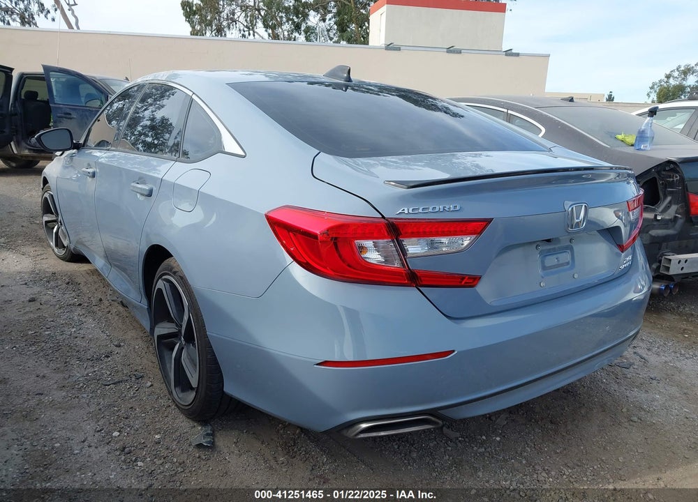 2021 HONDA ACCORD VIN: 1HGCV2F33MA007215