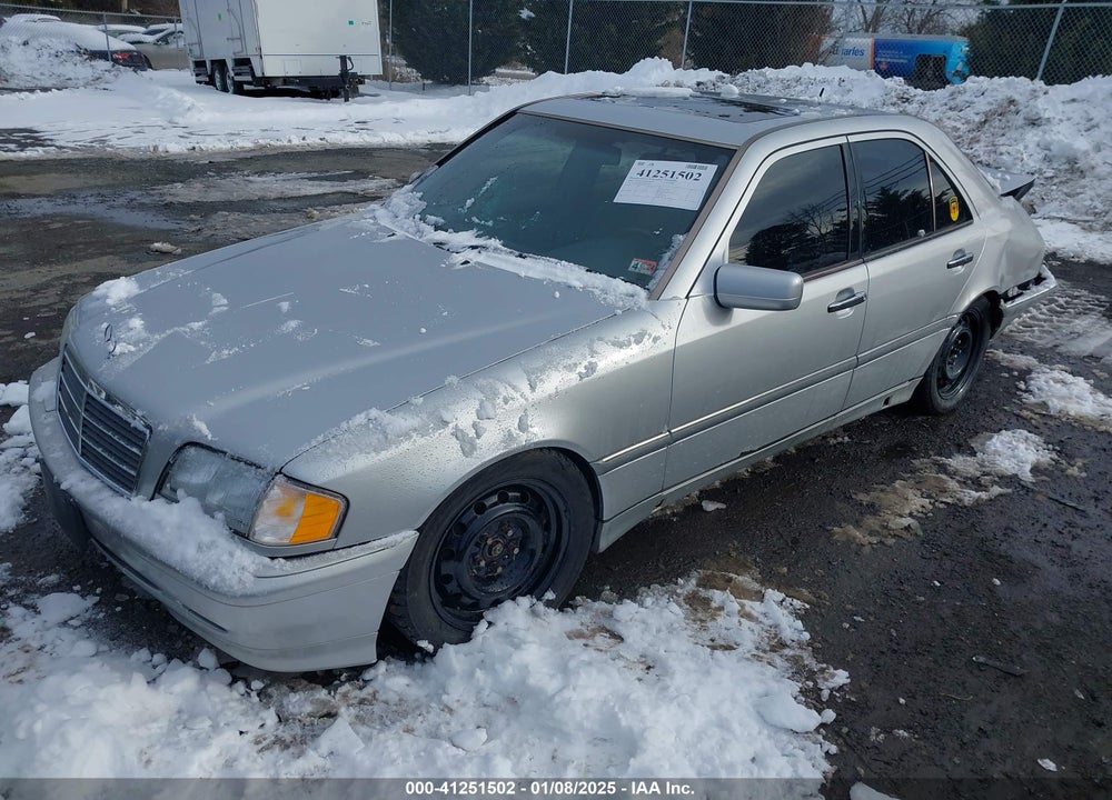 2000 MERCEDES-BENZ C-CLASS KOMPRESSOR VIN: WDBHA24G5YA851976