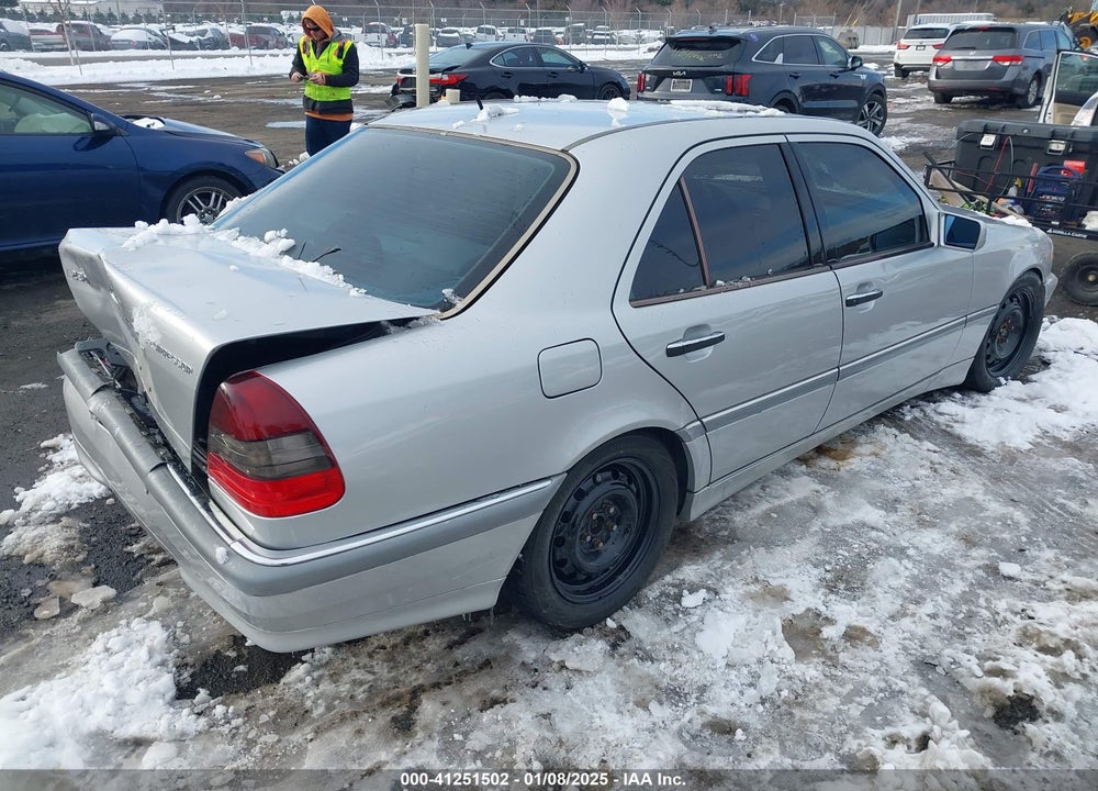 2000 MERCEDES-BENZ C-CLASS KOMPRESSOR VIN: WDBHA24G5YA851976