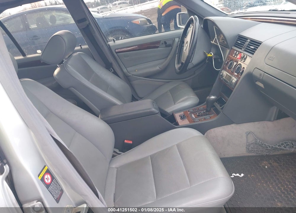 2000 MERCEDES-BENZ C-CLASS KOMPRESSOR VIN: WDBHA24G5YA851976
