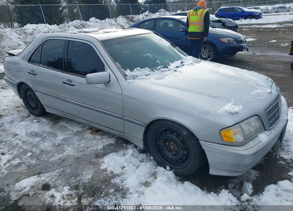 2000 MERCEDES-BENZ C-CLASS KOMPRESSOR VIN: WDBHA24G5YA851976