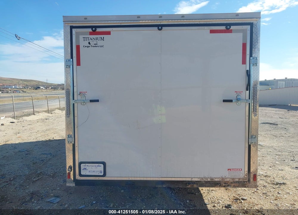 2025 TITANIUM CARGO 24\' ENCLOSED TRAILER VIN: 7PLBC2422SM010075
