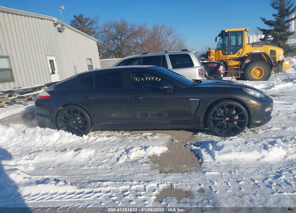 2011 PORSCHE PANAMERA 4 VIN: WP0AA2A71BL015343