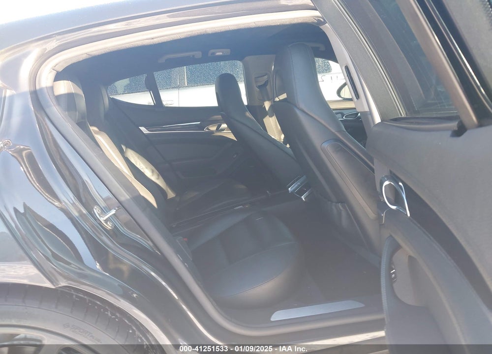 2011 PORSCHE PANAMERA 4 VIN: WP0AA2A71BL015343