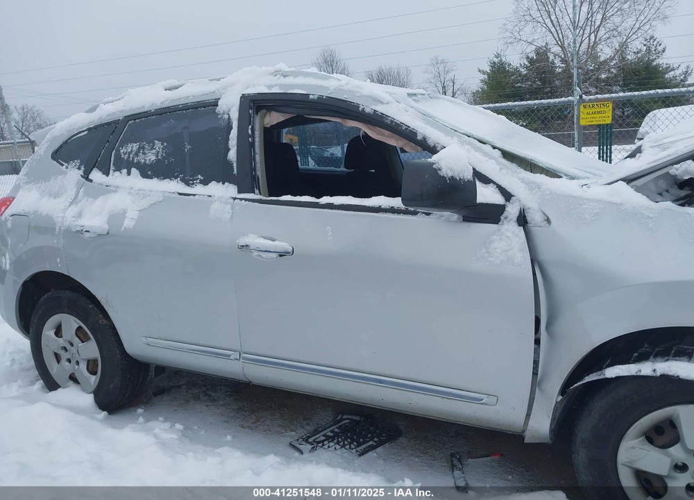 2015 NISSAN ROGUE SELECT S VIN: JN8AS5MV1FW760479